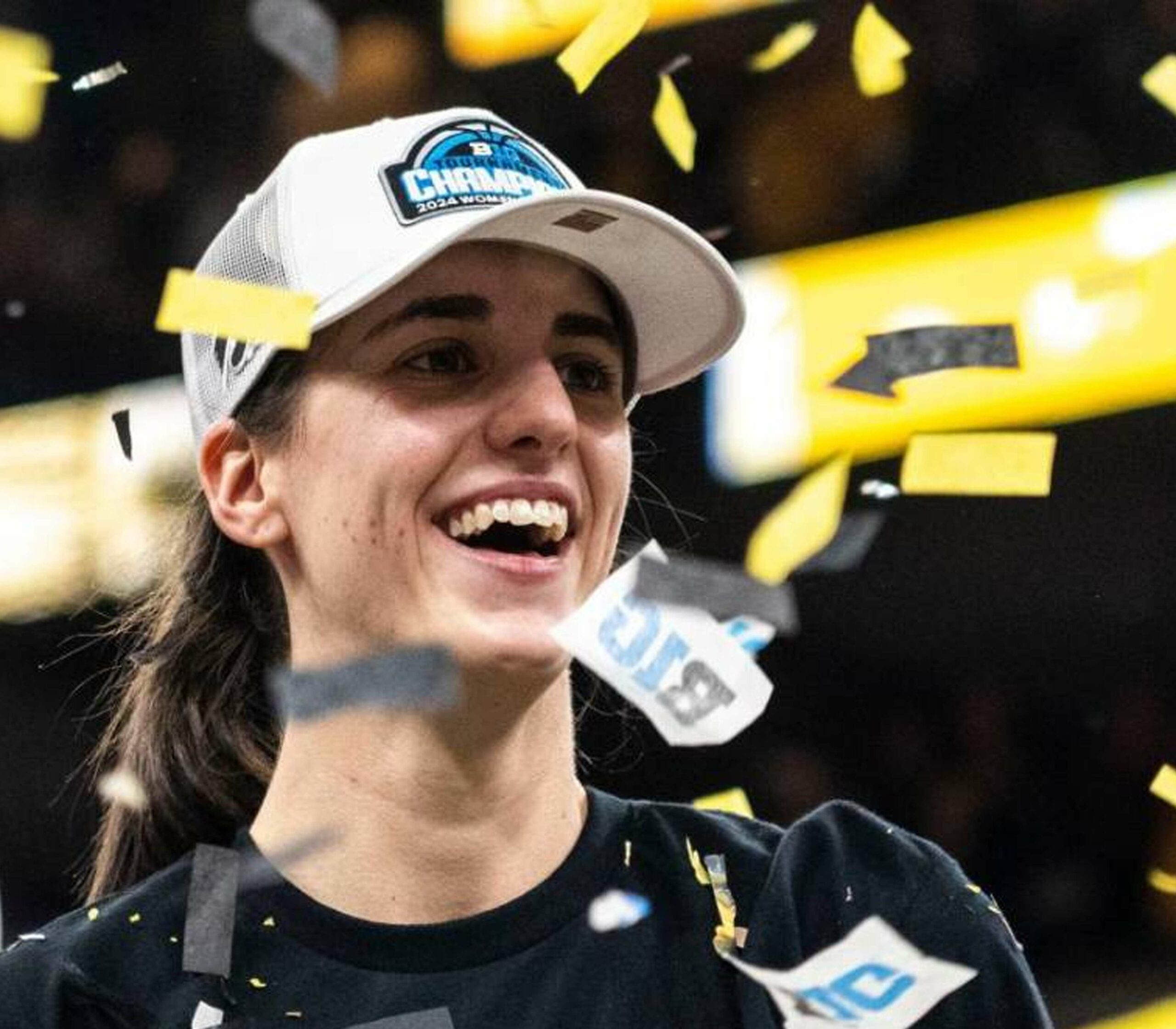 Caitlin Clark reproduces famous Kobe Bryant photo following her victory in the Big Ten championship.