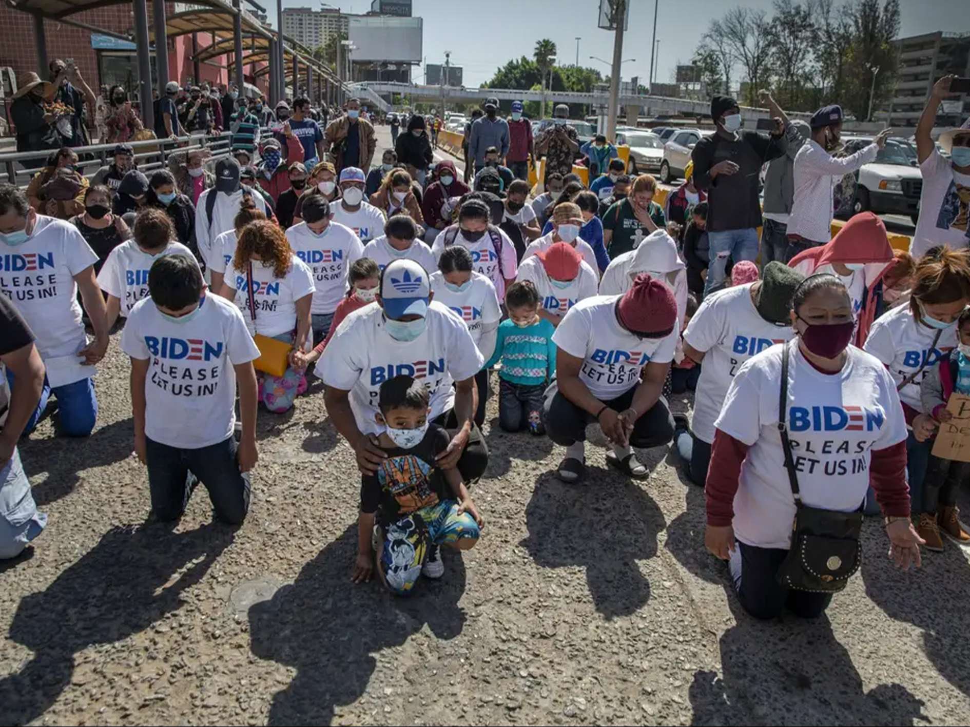 Migrant at U.S. Mexico Border Sports Biden Harris Shirt, Professes Ignorance of Names