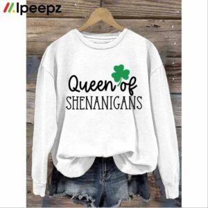 Queen Of Shenanigans Print Round Neck Sweatshirt